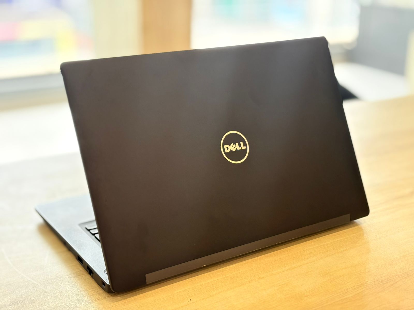 Dell Latitude 7480