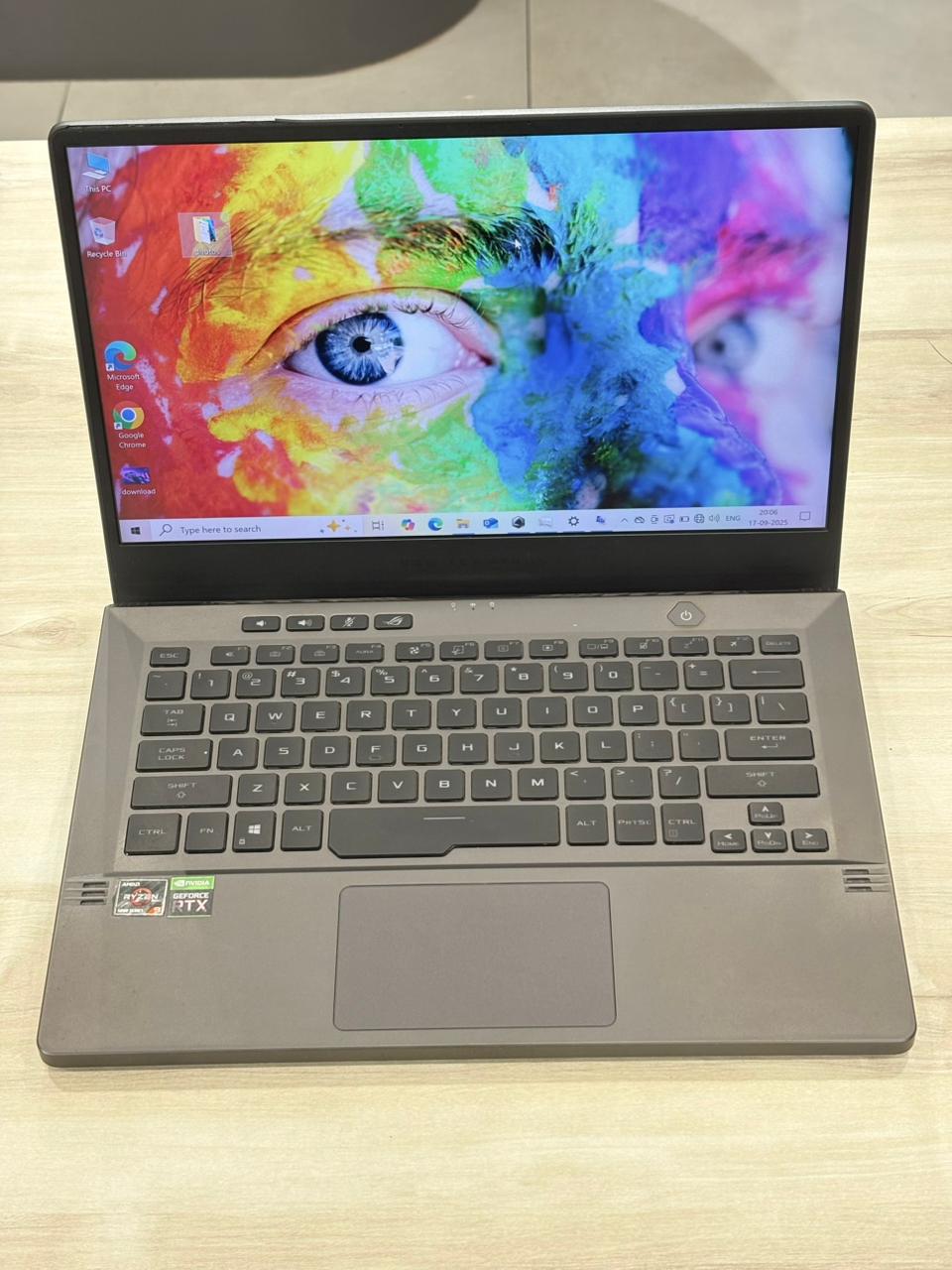 ASUS ROG Zephyrus G14