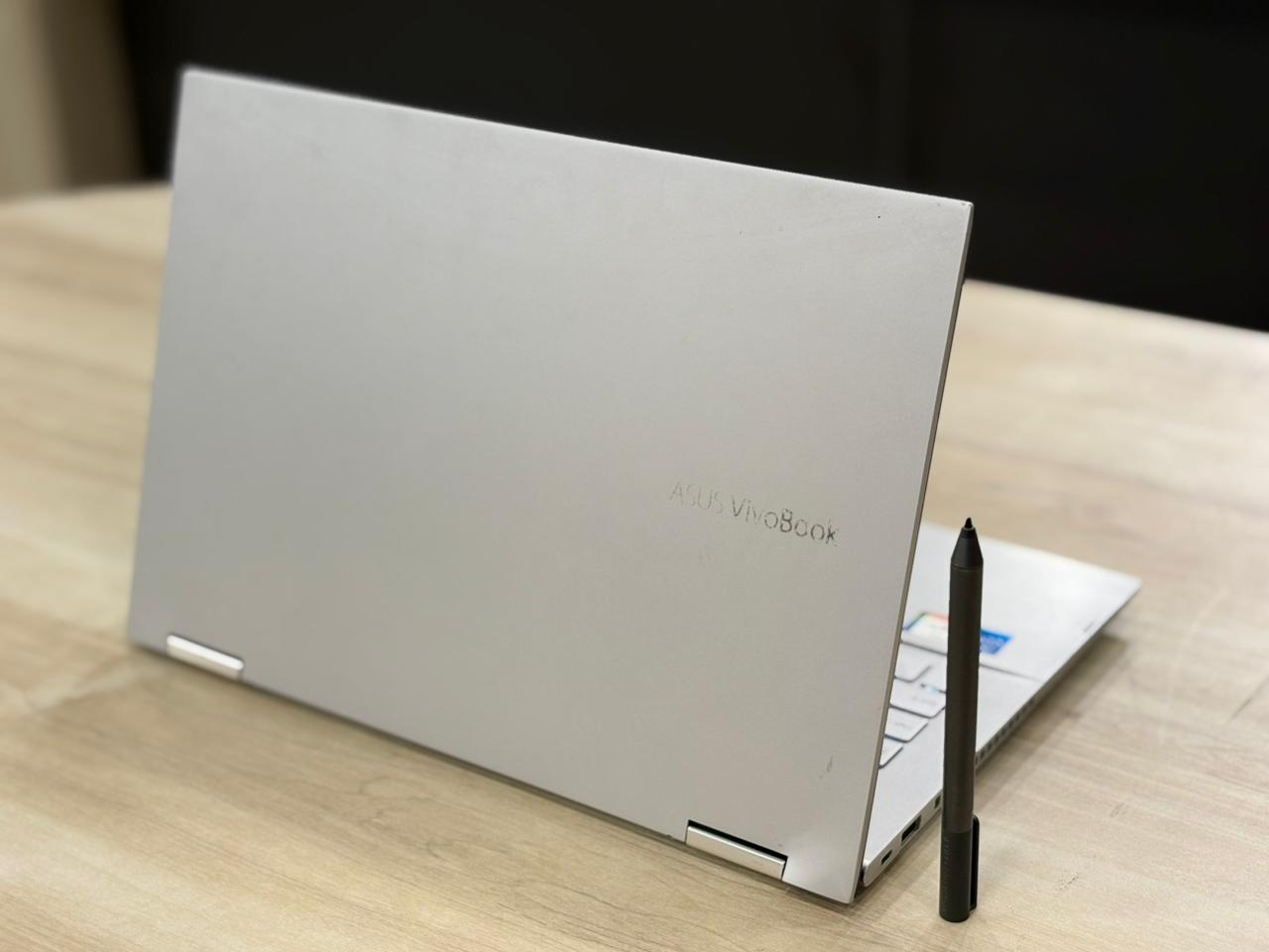 ASUS Vivobook (Touch)