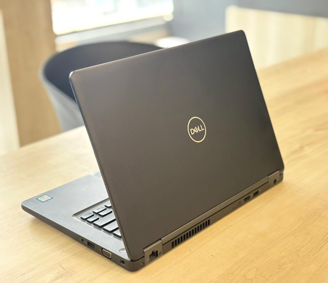 Dell TUCH Latitude 5490